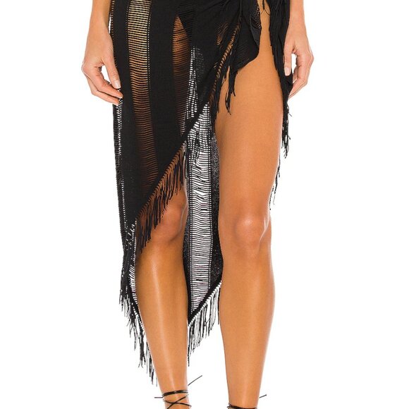 Beach Bunny Haute Summer Long Pareo in Black - Picture 2 of 4